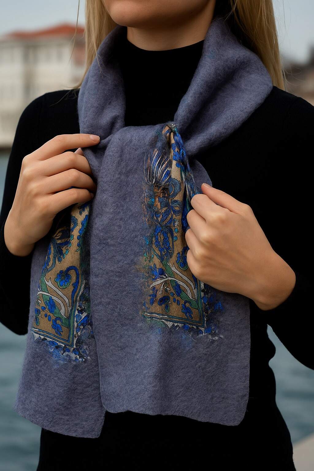 Doran Serisi Keçe & İpek Atkı / Runner Gri