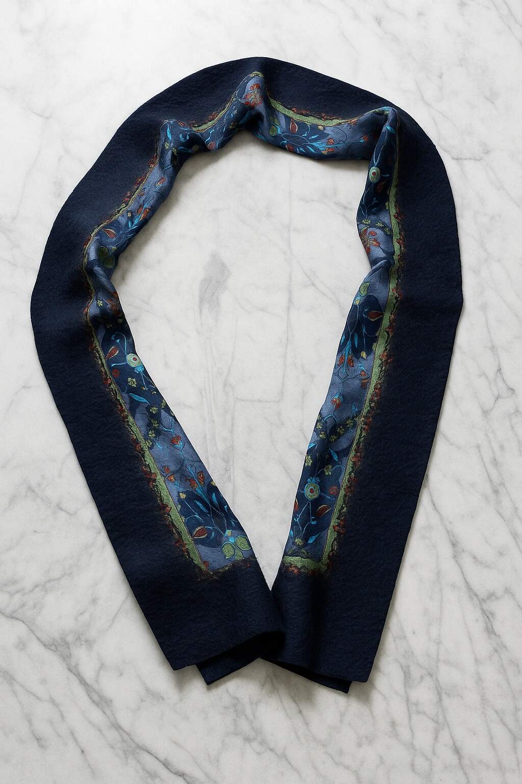 Doran Serisi Keçe & İpek Atkı / Runner Lacivert