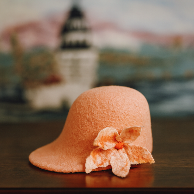 Keçe Şapka Yavruağzı