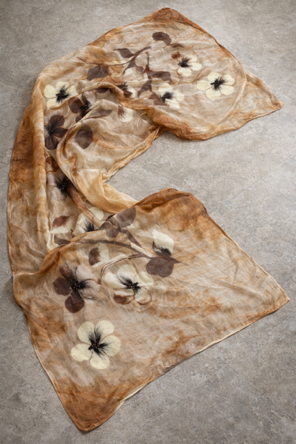 Çuğa Serisi İpek & Keçe Şal / Runner Ceviz Kabuğu